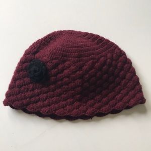MAROON KNIT HAT